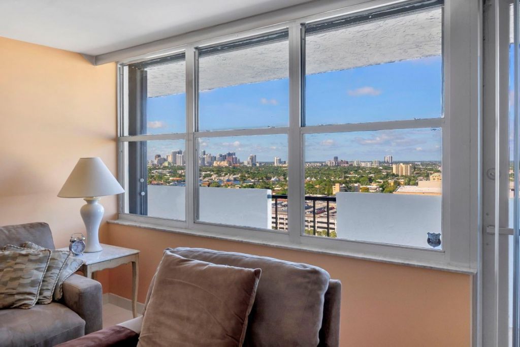 936 Intracoastal Drive, Unit 21D, Fort Lauderdale, FL 33304 Photo