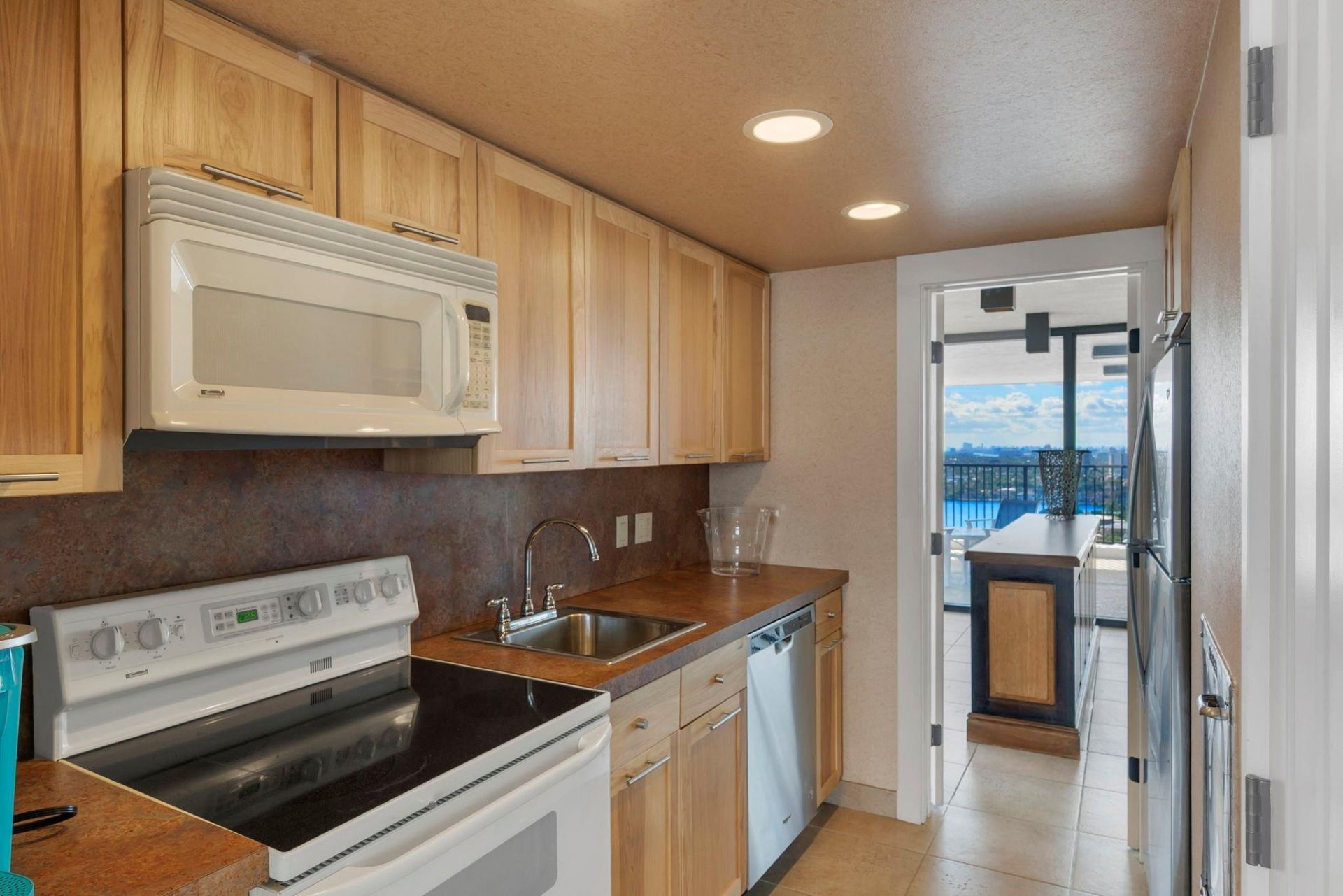936 Intracoastal Drive, Unit 21D, Fort Lauderdale, FL 33304 Photo