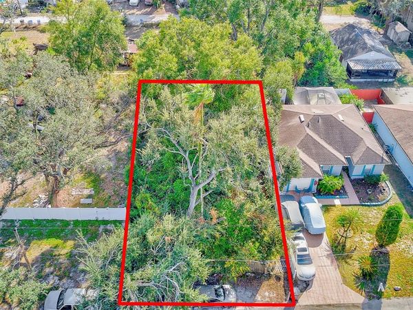 703 HOFFMAN BOULEVARD, TAMPA, FL 33612