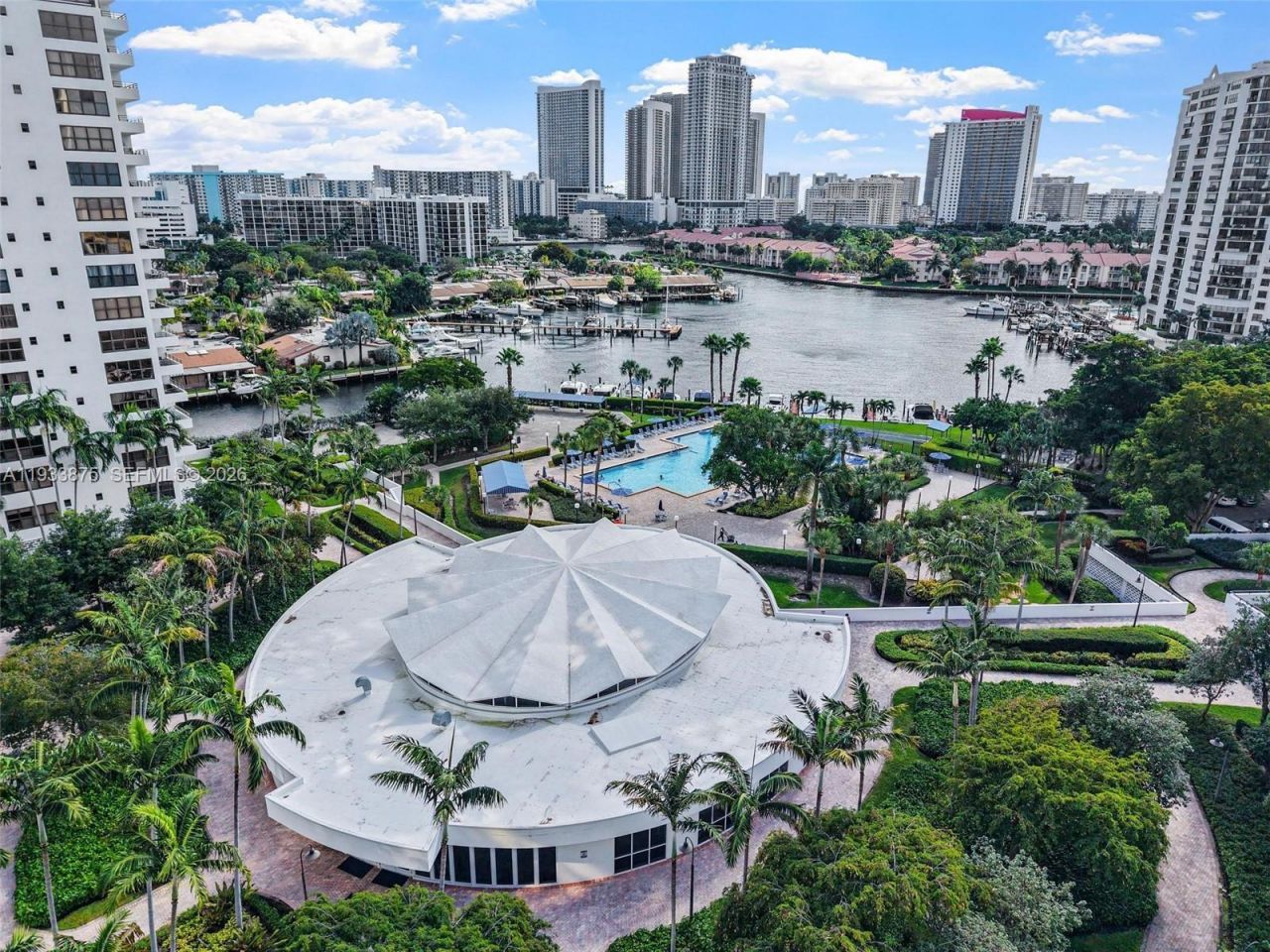 500 Three Islands Blvd, Unit 1112, Hallandale Beach, FL 33009 Photo