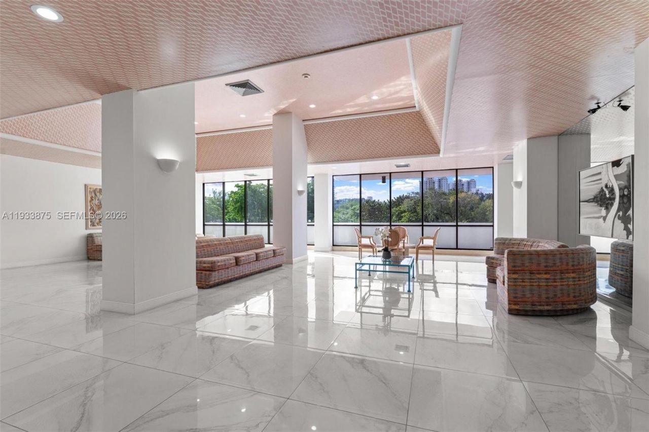 500 Three Islands Blvd, Unit 1112, Hallandale Beach, FL 33009 Photo