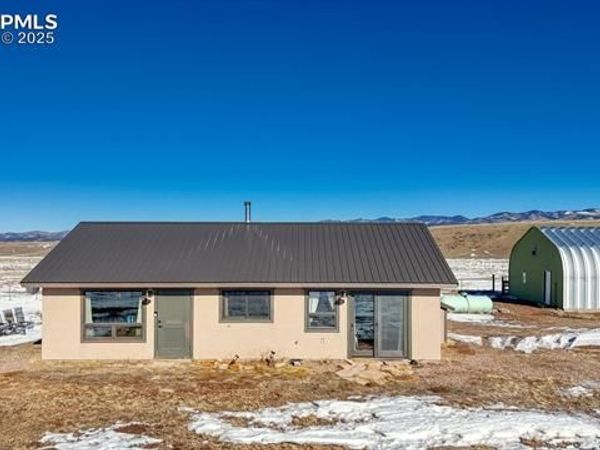 565 Pass Peak Drive, Westcliffe, CO 81252