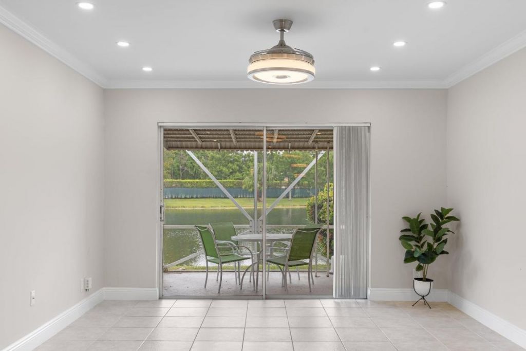 8757 Bella Vista Drive, Unit 34, Boca Raton, FL 33433 Photo