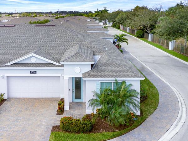 2590 Bella Vista Circle, Vero Beach, FL 32966