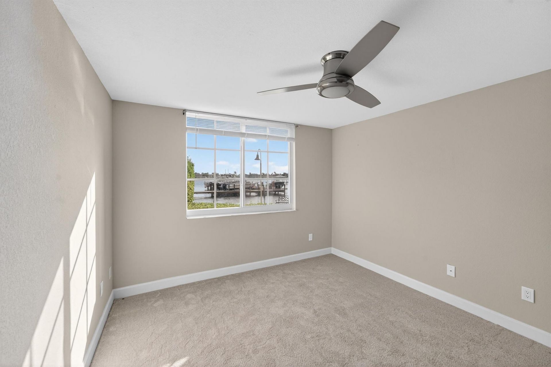 167 Yacht Club Way, Unit 104, Hypoluxo, FL 33462 Photo