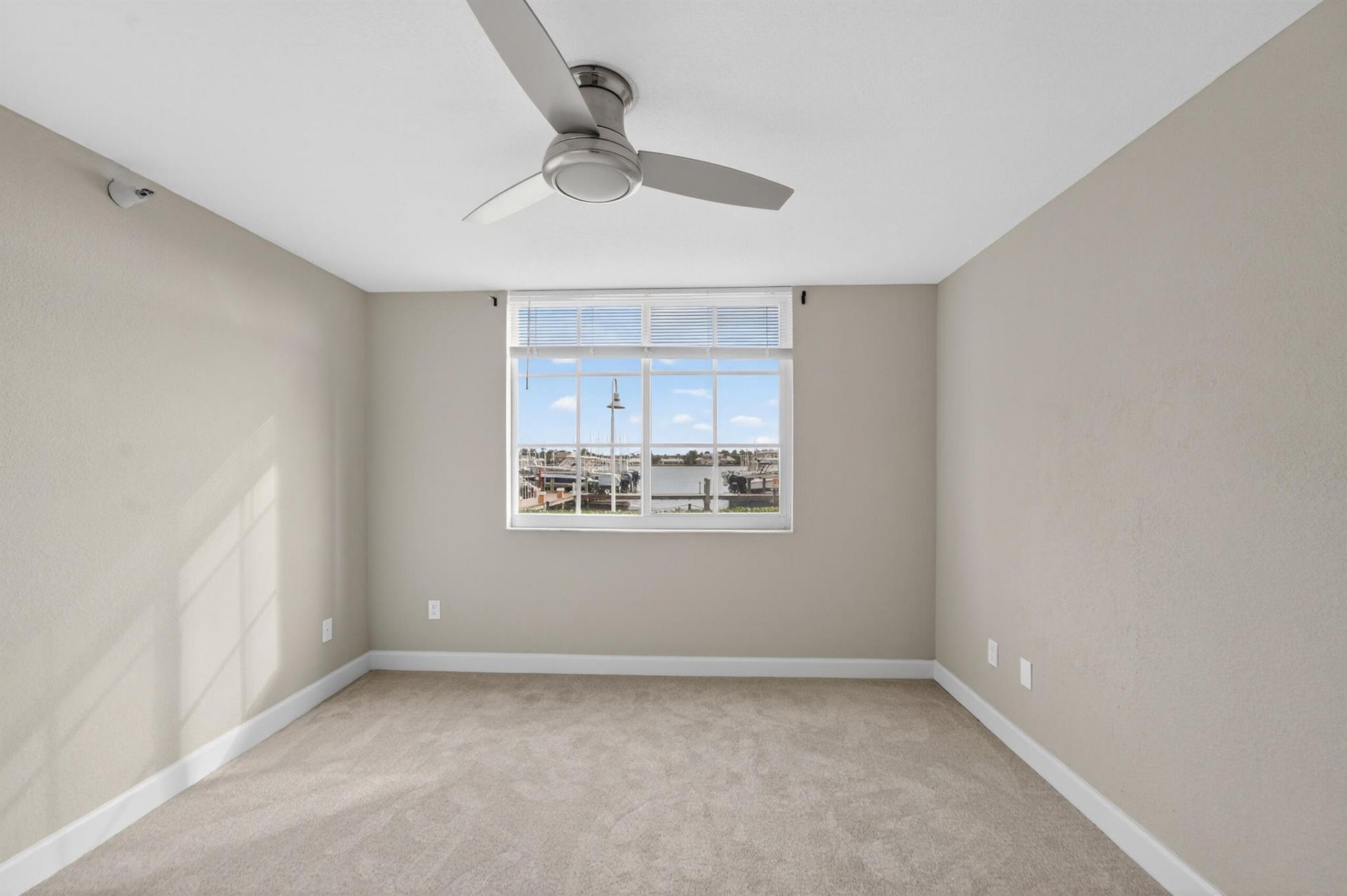 167 Yacht Club Way, Unit 104, Hypoluxo, FL 33462 Photo