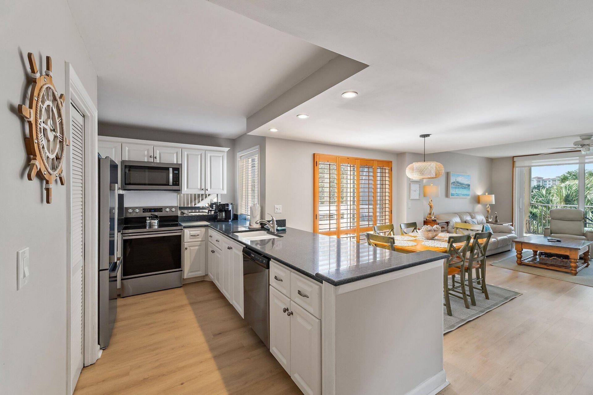 353 S Us Highway 1, Unit C301, Jupiter, FL 33477 Photo