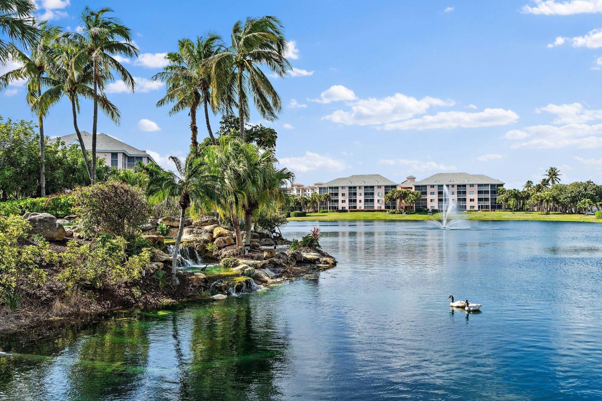 353 S Us Highway 1, Unit C301, Jupiter, FL 33477 Photo