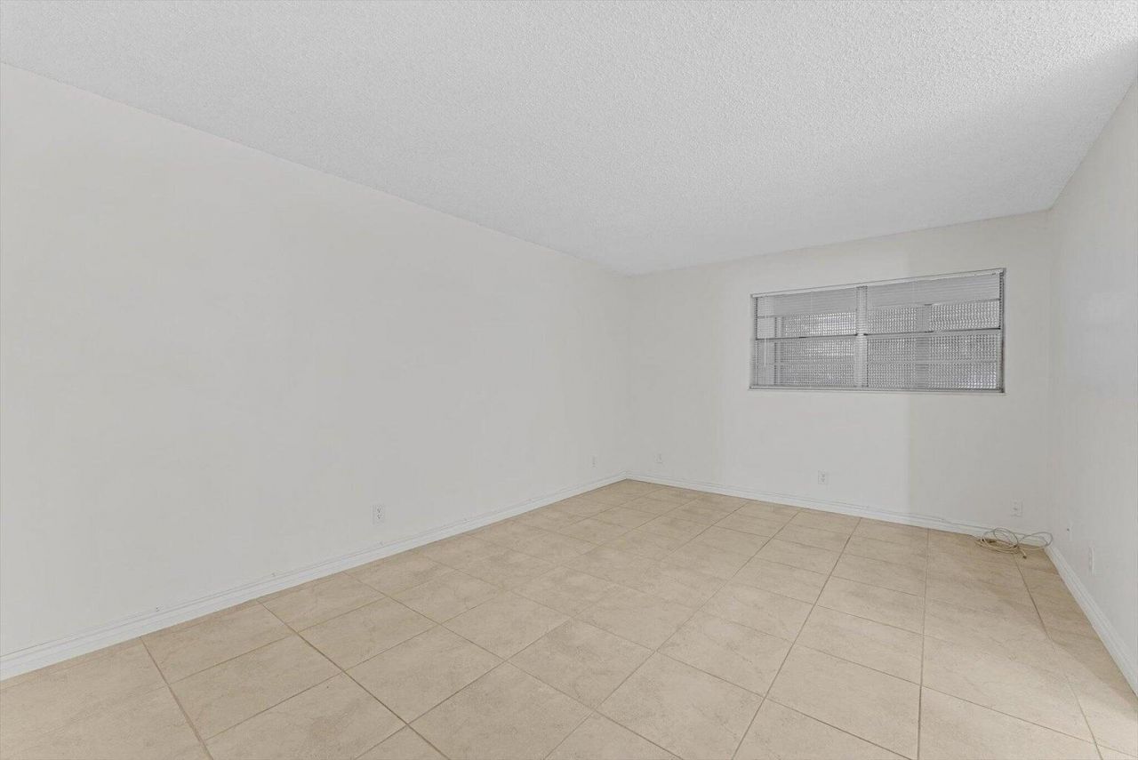 10821 N Military Trail, Unit 19, Palm Beach Gardens, FL 33410 Photo