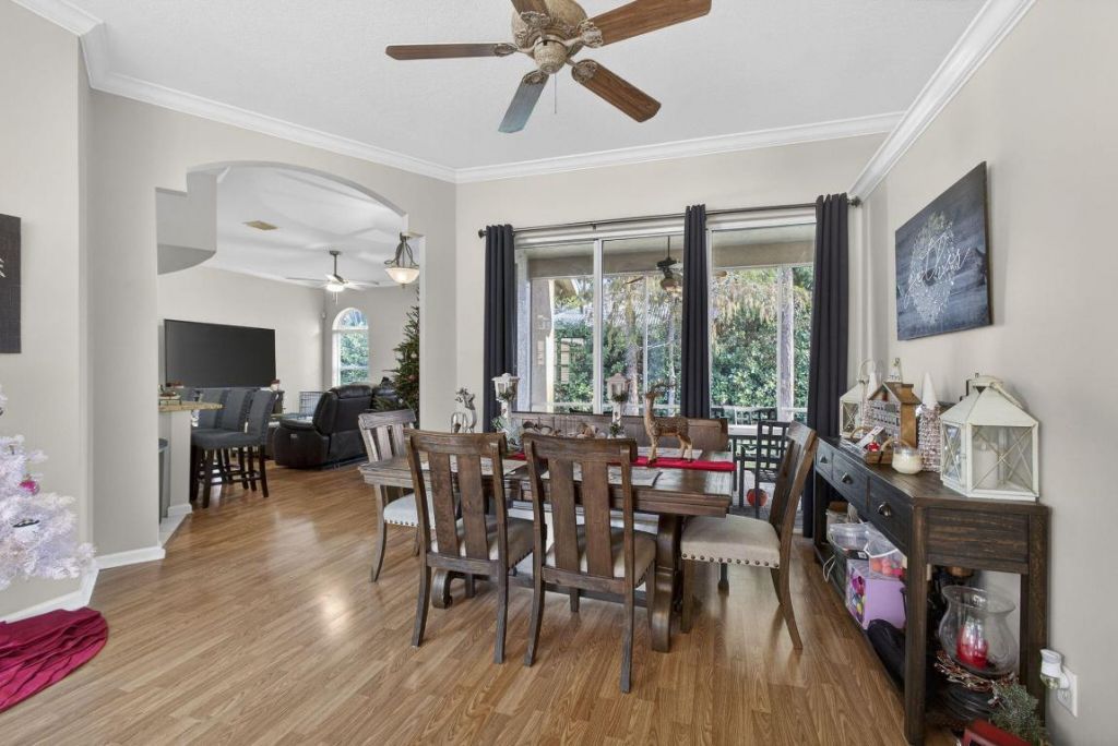 146 Fernwood Crescent, Royal Palm Beach, FL 33411 Photo