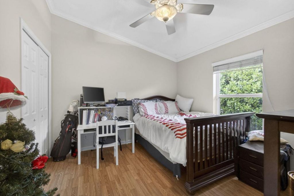 146 Fernwood Crescent, Royal Palm Beach, FL 33411 Photo