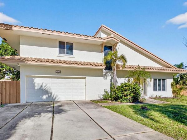 4517 NW 5th Avenue, Boca Raton, FL 33431