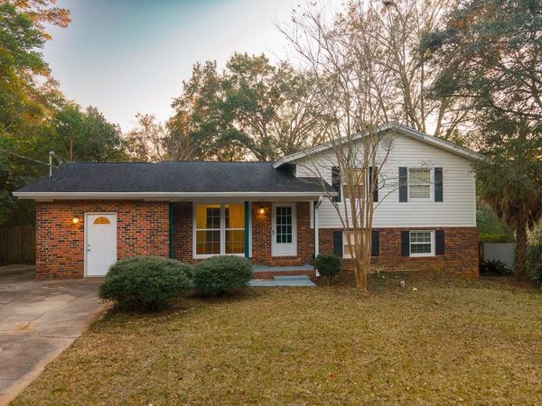 2003 SCENIC Road, Tallahassee, FL 32303