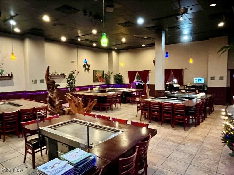 30006 Detroit Road, Westlake, OH 44145 Photo 9