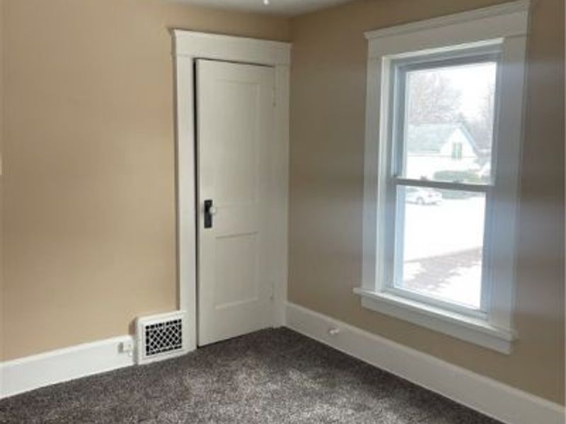 745 Maple Avenue, Conneaut, OH 44030 Photo 16