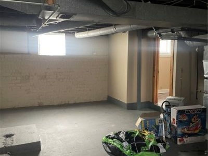 745 Maple Avenue, Conneaut, OH 44030 Photo 24