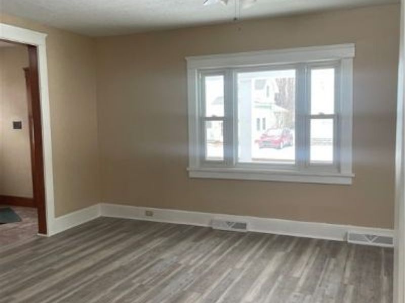 745 Maple Avenue, Conneaut, OH 44030 Photo 5