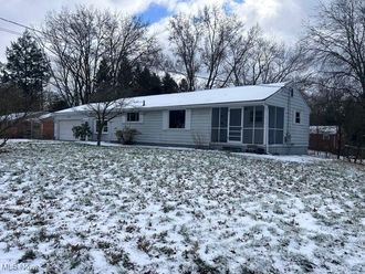 5930 Walbrook Street NW Canton, OH 44718