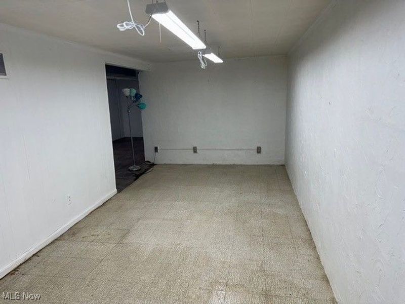 5930 Walbrook Street NW, Canton, OH 44718 Photo 12