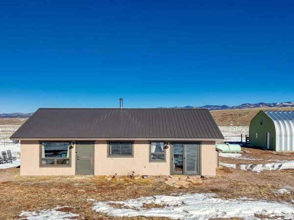 565 Pass Peak Drive, Westcliffe, CO 81252