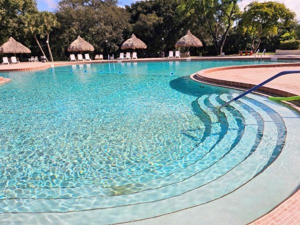 3100 Holiday Springs Blvd, Unit 304, Margate, FL 33063