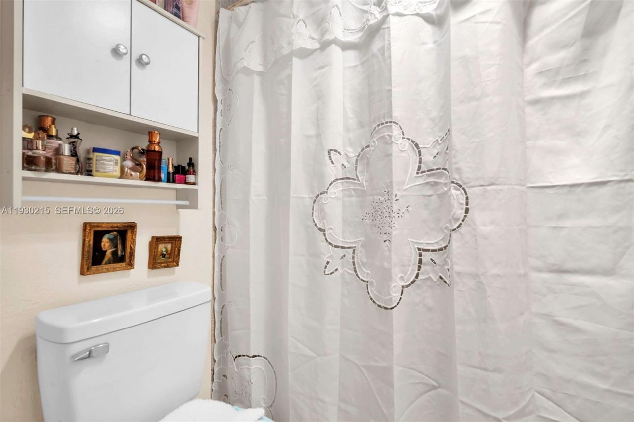 3100 Holiday Springs Blvd, Unit 304, Margate, FL 33063 Photo