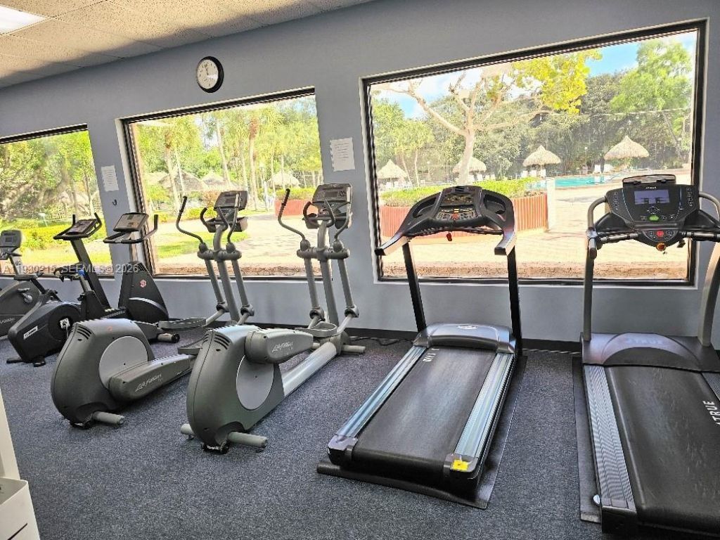 3100 Holiday Springs Blvd, Unit 304, Margate, FL 33063 Photo