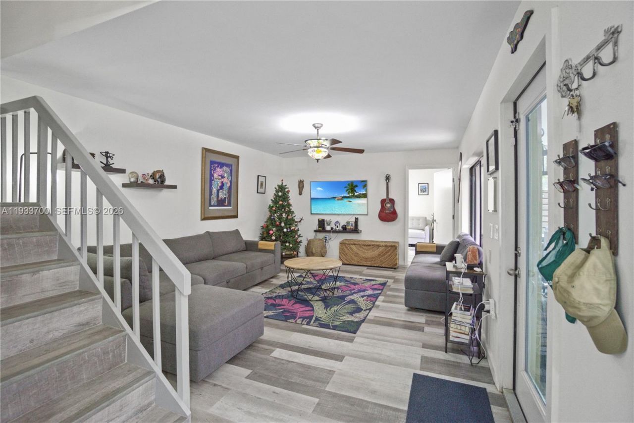 1003 10th Ter, Palm Beach Gardens, FL 33418 Photo