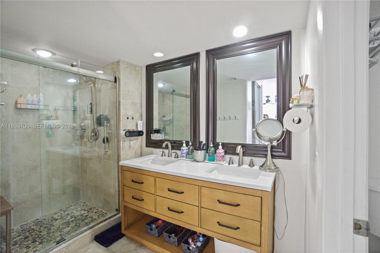 1003 10th Ter, Palm Beach Gardens, FL 33418 Photo