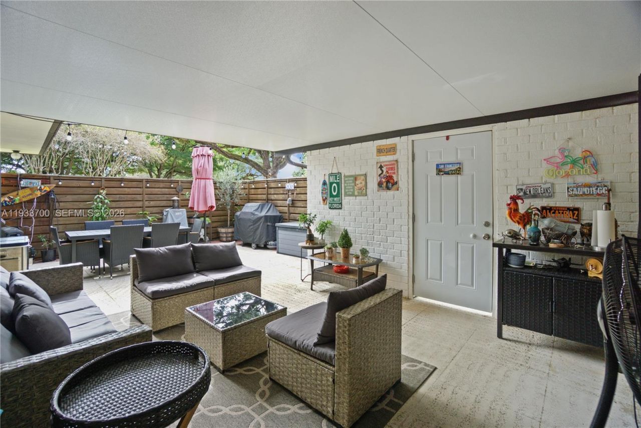 1003 10th Ter, Palm Beach Gardens, FL 33418 Photo