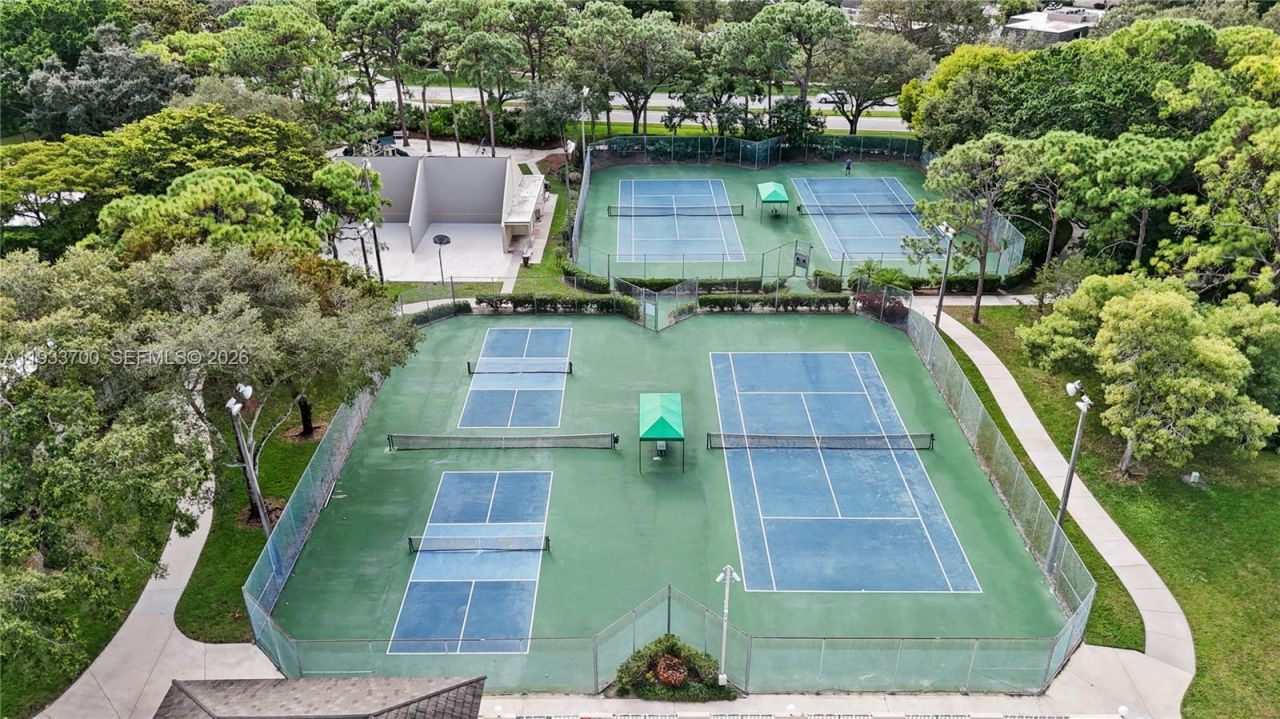 1003 10th Ter, Palm Beach Gardens, FL 33418 Photo