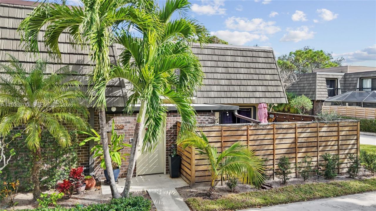 1003 10th Ter, Palm Beach Gardens, FL 33418 Photo