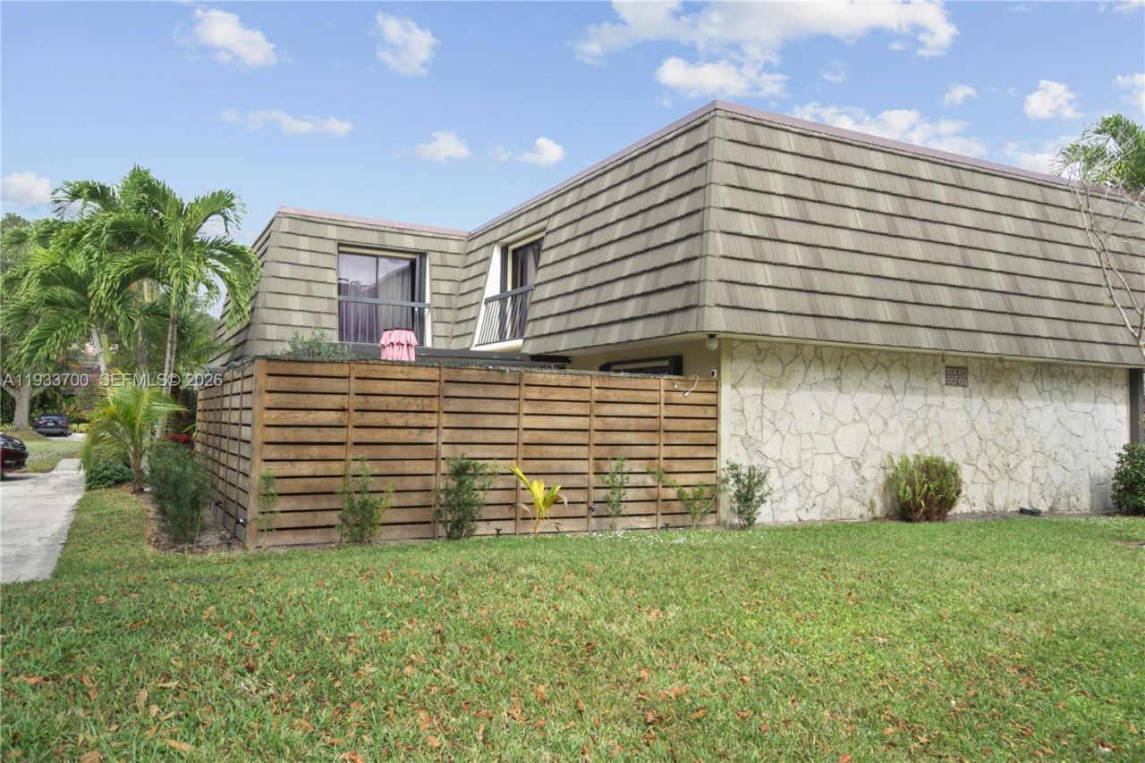 1003 10th Ter, Palm Beach Gardens, FL 33418 Photo