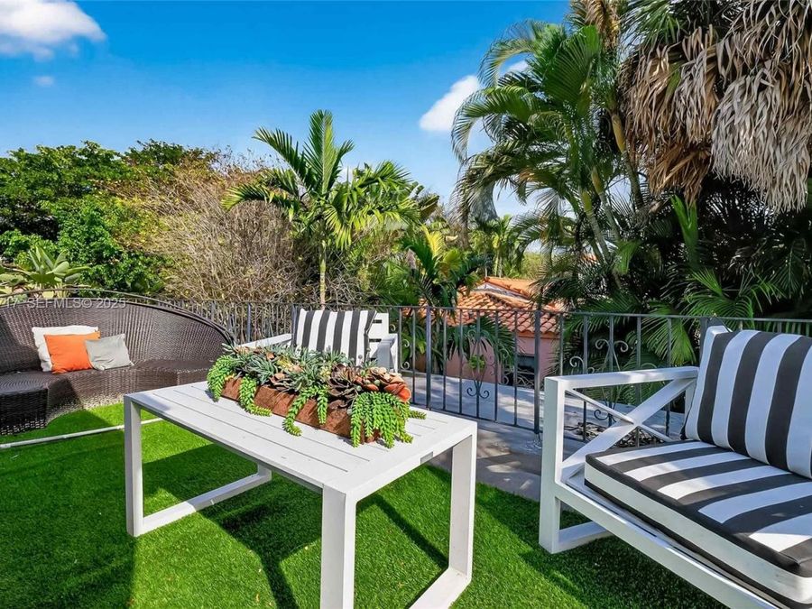 Property Image 52