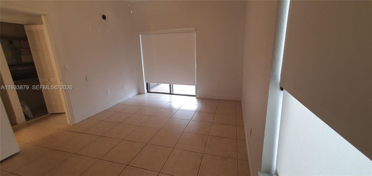 6702 SW 152nd Pl, Unit 28-02, Miami, FL 33193 Photo