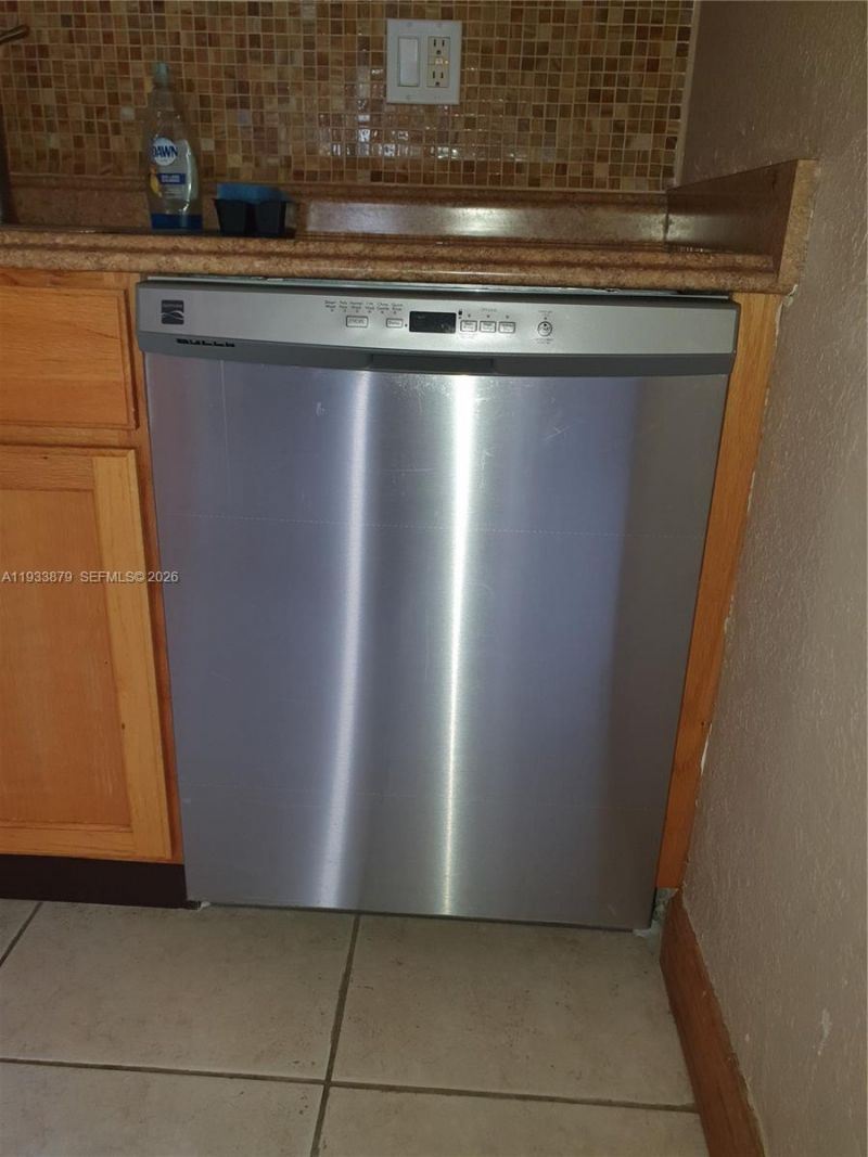 6702 SW 152nd Pl, Unit 28-02, Miami, FL 33193 Photo