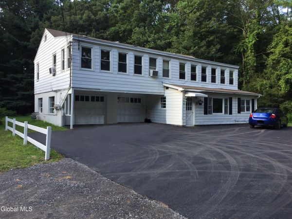 2237 Ghents Road, Schenectady, NY 12306