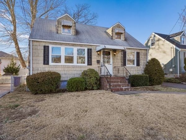 222 N 17th St, Kenilworth, NJ 07033