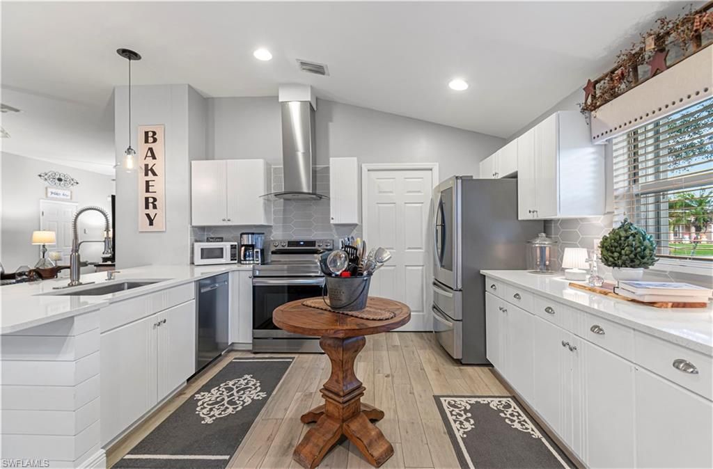 4656 Varsity Cir, Lehigh Acres, FL 33971 Photo