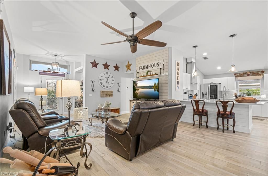 4656 Varsity Cir, Lehigh Acres, FL 33971 Photo