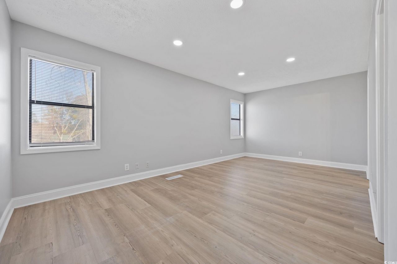 101 Horizon River Dr. Photo 11