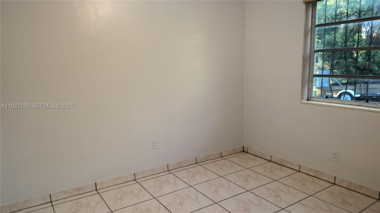 3825 NW 168th Ter , Miami Gardens, FL 33055 Photo