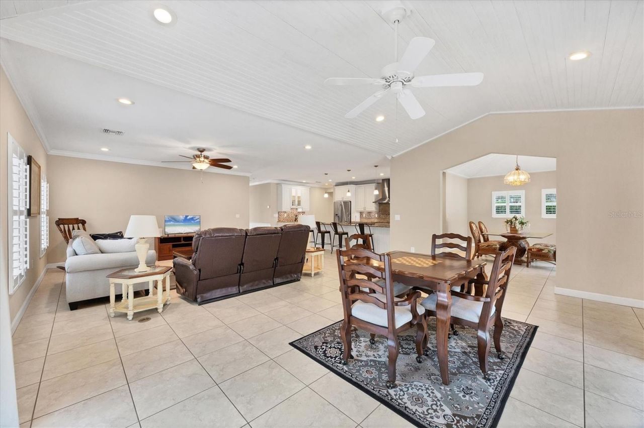 18 Golf View Drive, Englewood, FL 34223 Photo