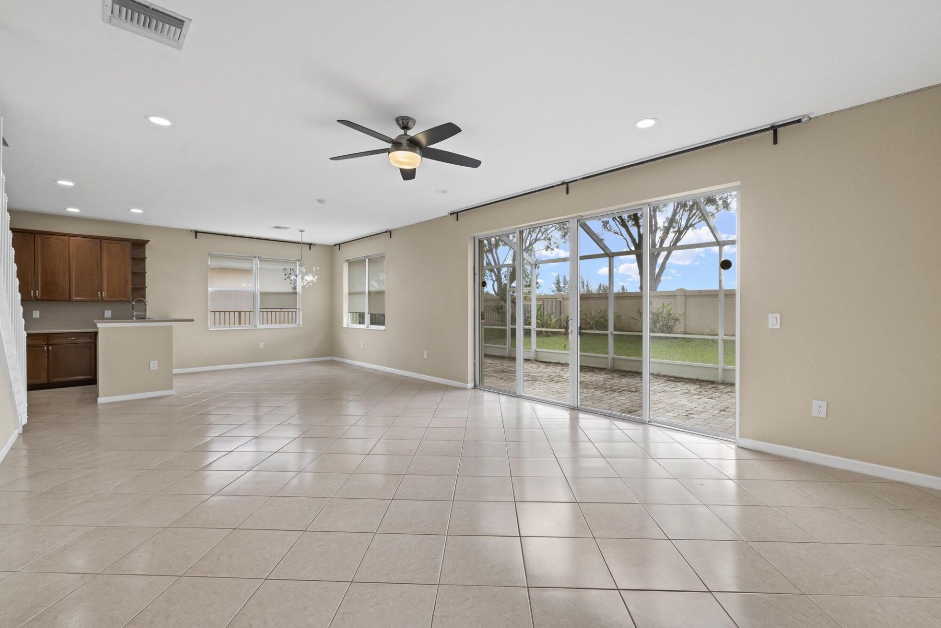 166 Bella Vista Way, Royal Palm Beach, FL 33411 Photo