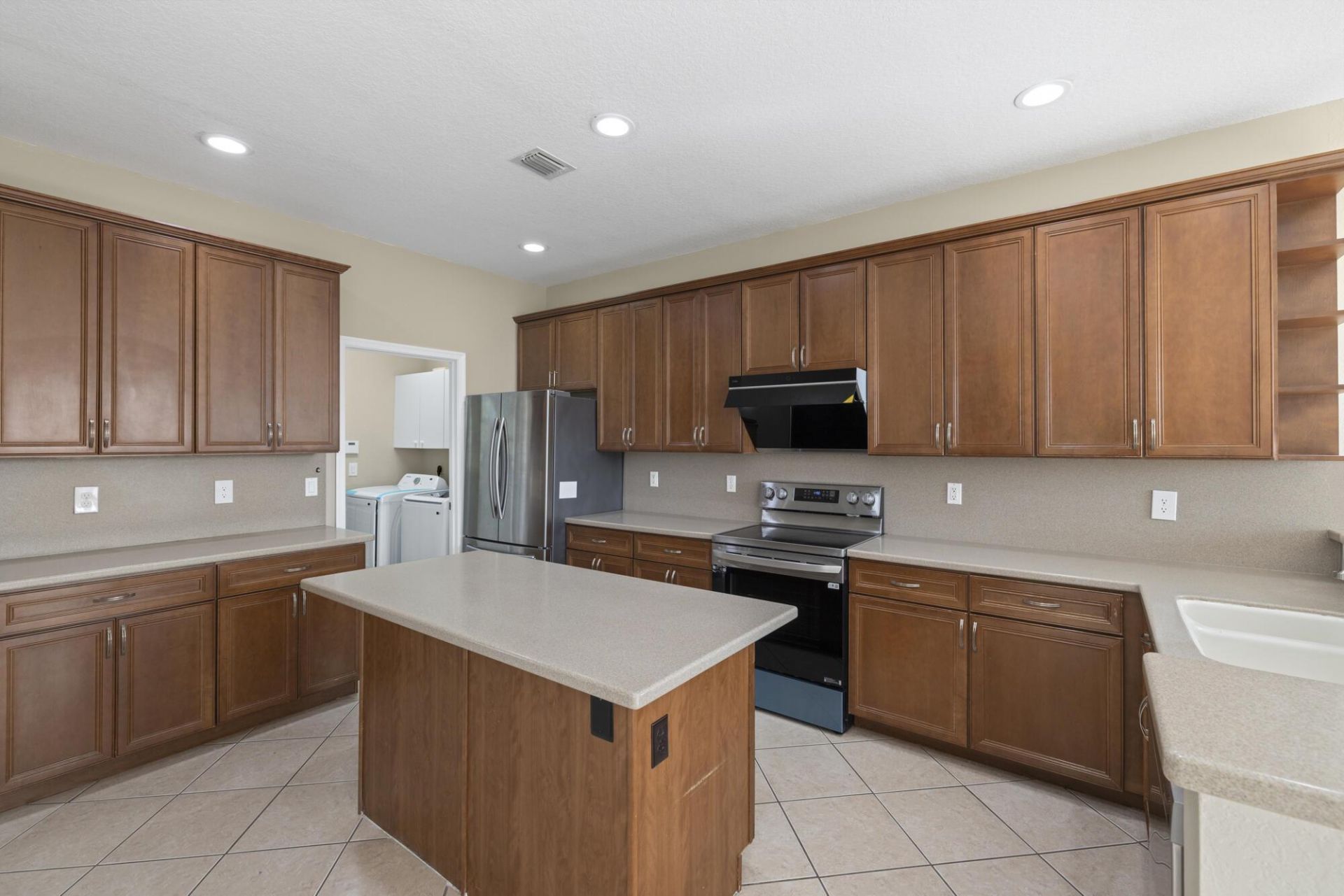 166 Bella Vista Way, Royal Palm Beach, FL 33411 Photo