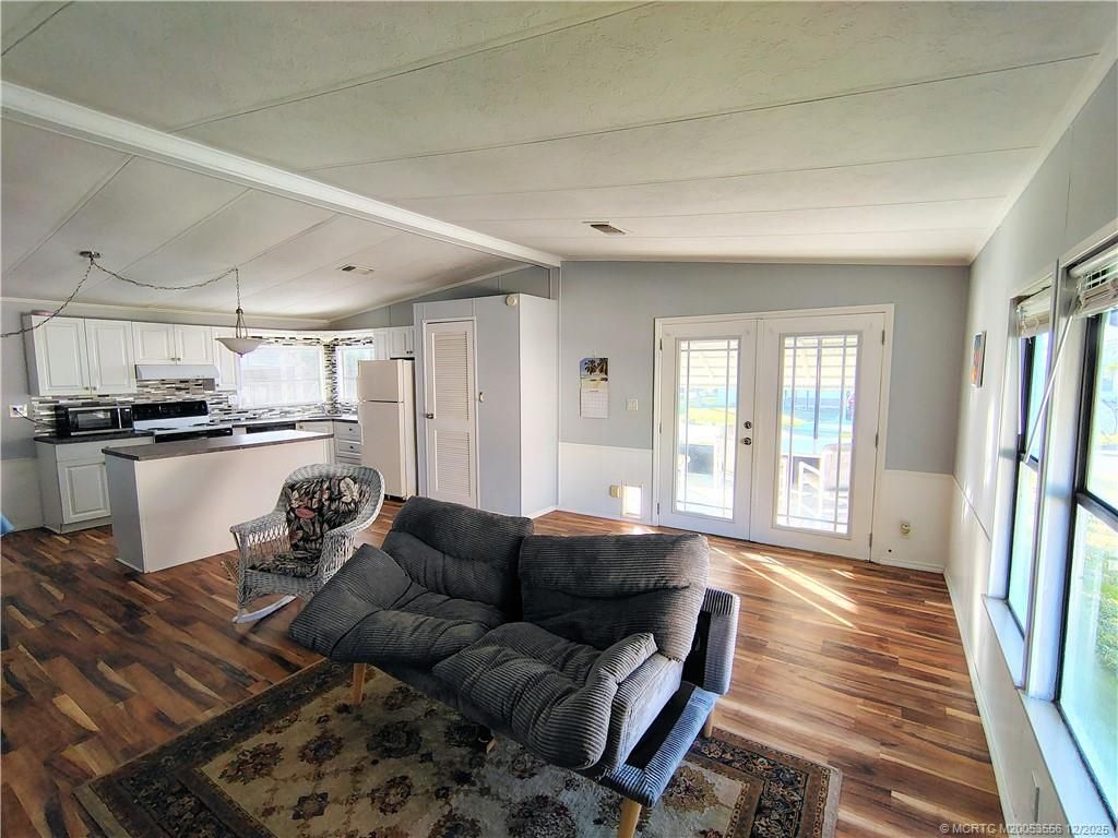 2581 SW Pontiac Place, Stuart, FL 34997 Photo