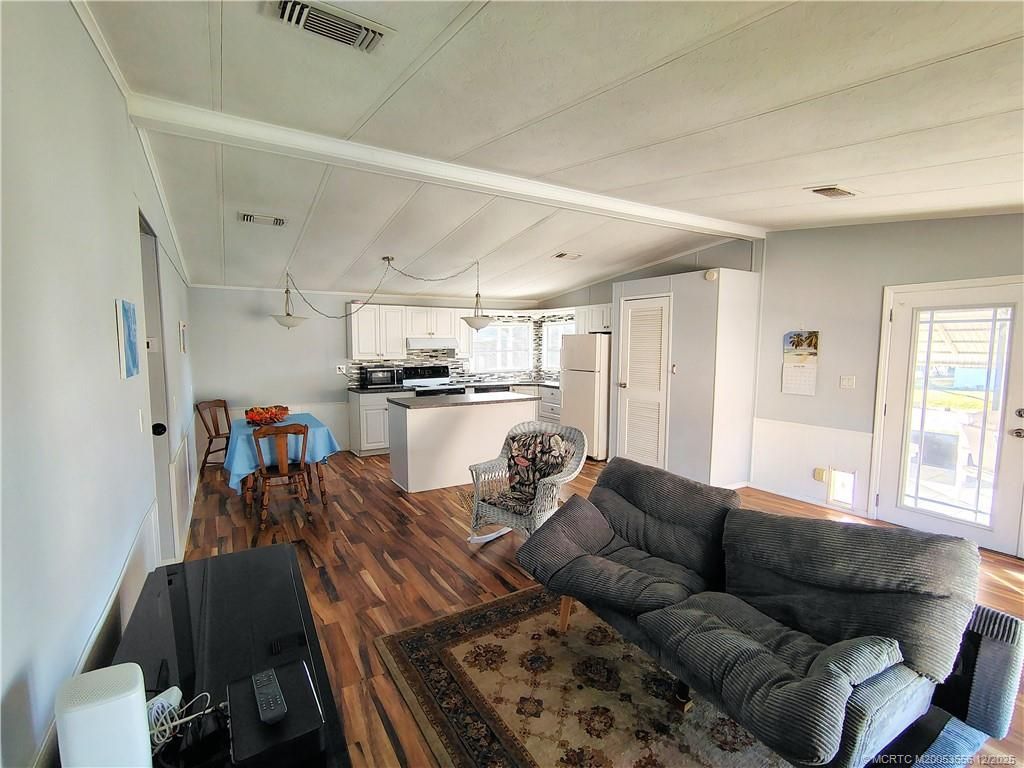 2581 SW Pontiac Place, Stuart, FL 34997 Photo