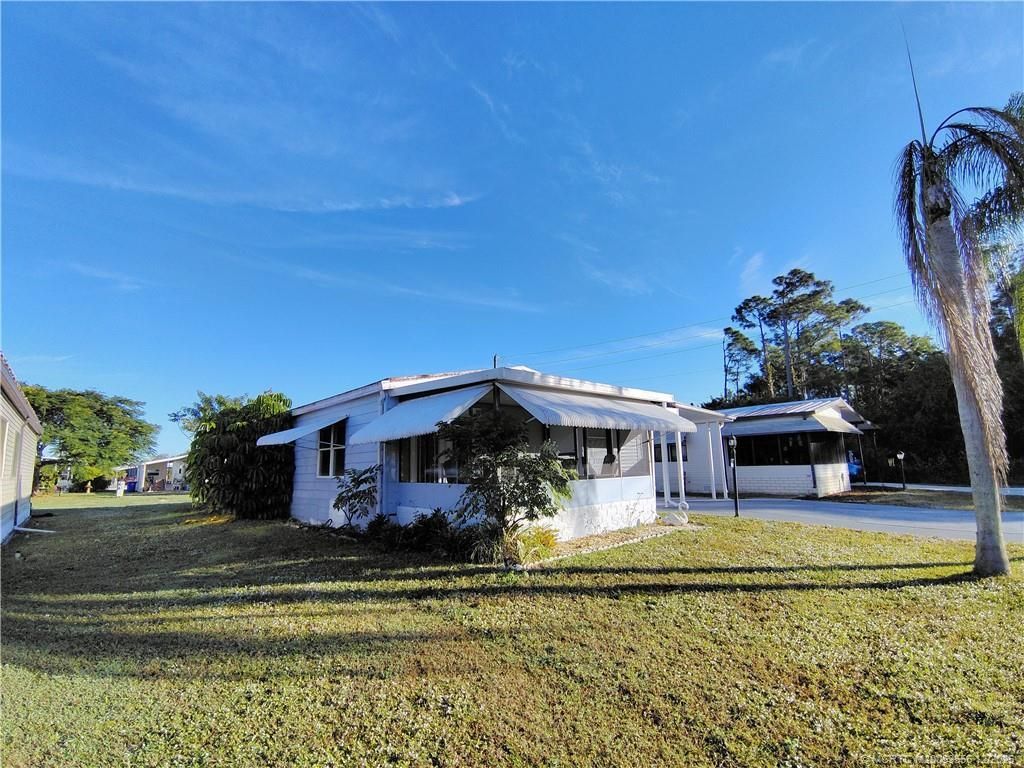 2581 SW Pontiac Place, Stuart, FL 34997 Photo