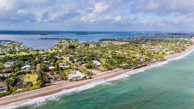 2136/2131 N Porpoise Point/cavalla Lane, Vero Beach, FL 32963 Photo