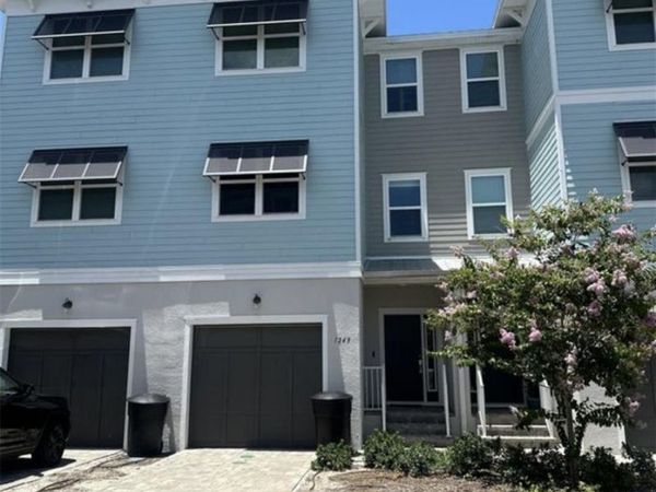 1249 SAVONA DRIVE NE, ST PETERSBURG, FL 33702